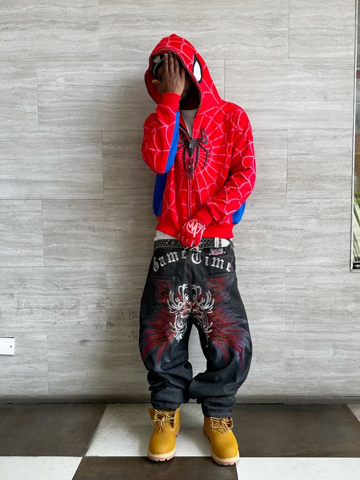 Heavyweight 400 GSM Fleece Red Spider Hoodie Flatlay Display